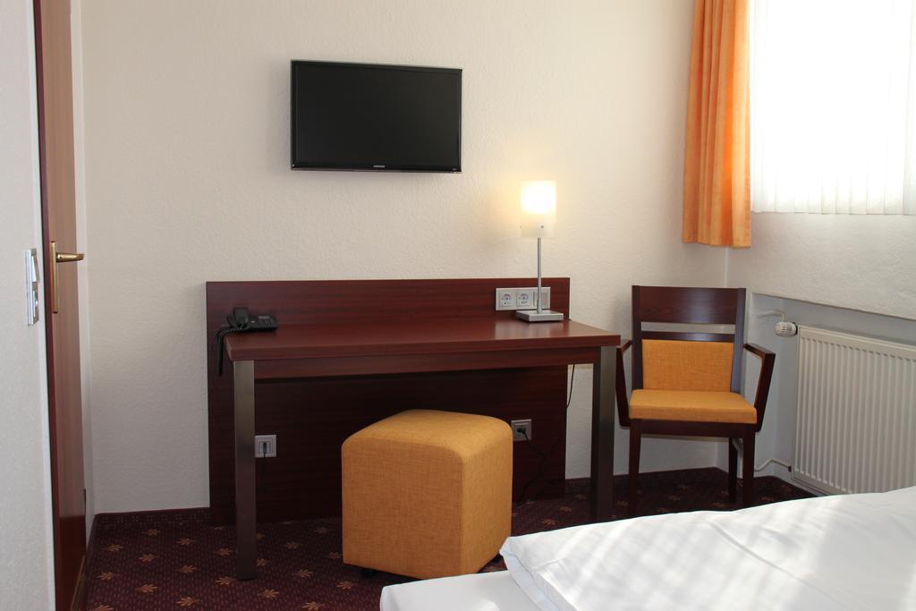 Haus Sparkuhl Hotel Garni Ανόβερο Δωμάτιο φωτογραφία